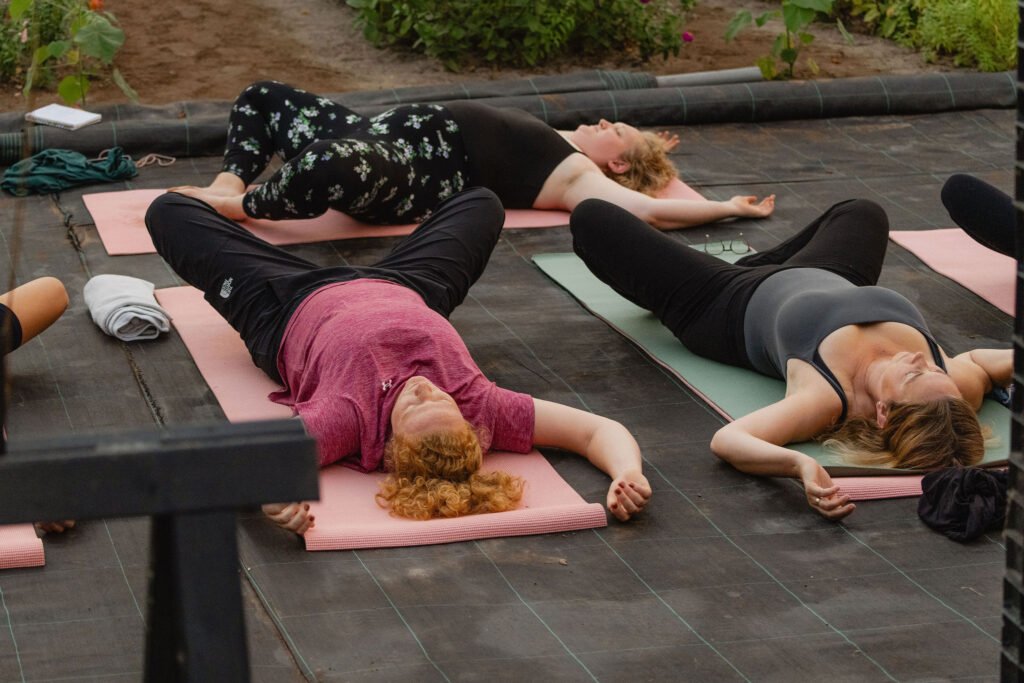 Branding fotoshoot pluktuin yoga kas